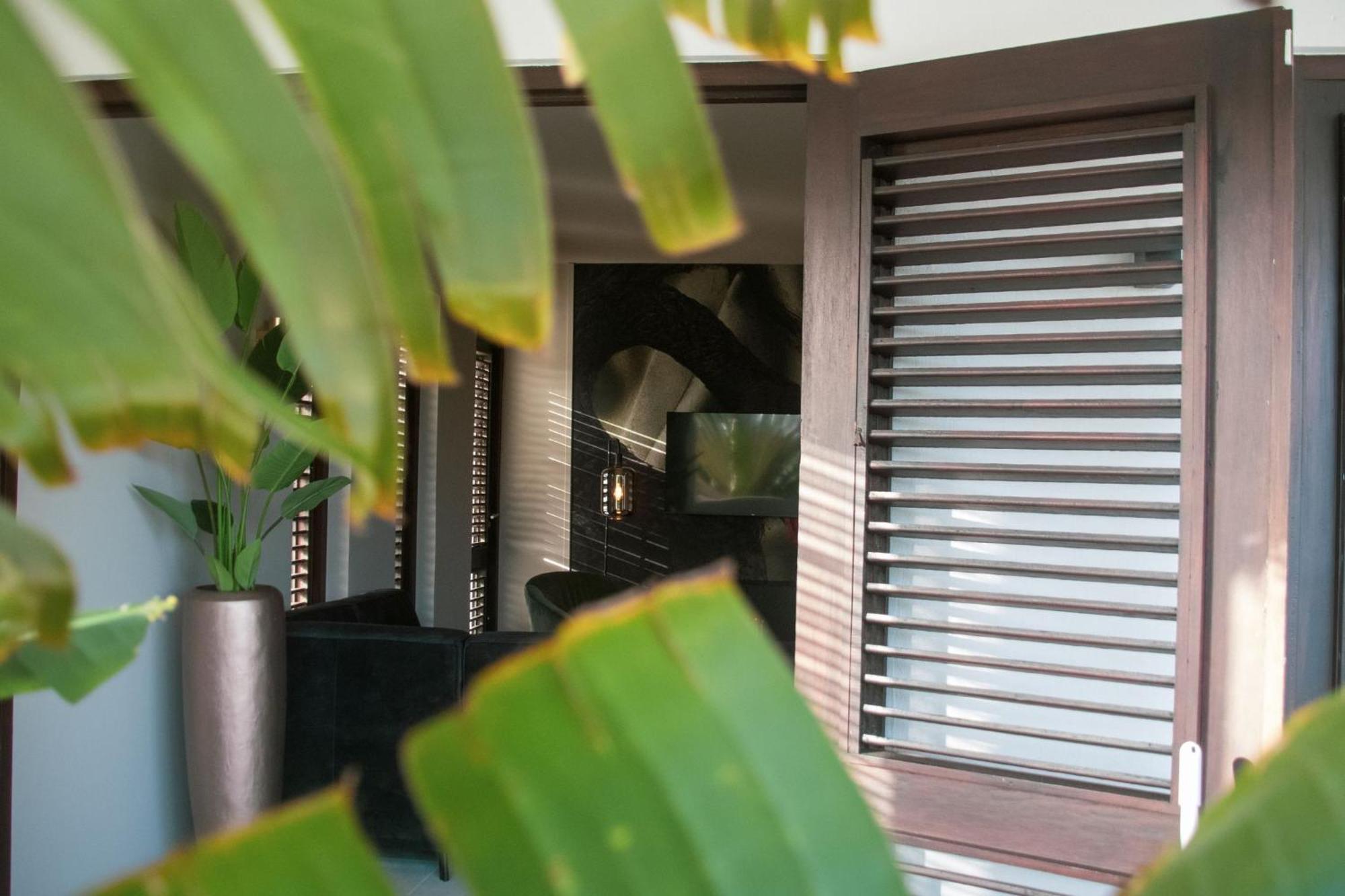 Major. Suites Curacao วิลเลมสตัด ภายนอก รูปภาพ
